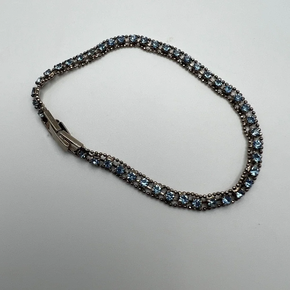 Vintage Tennis Bracelet Blue Crystal Stones Silver Tone 7 inches